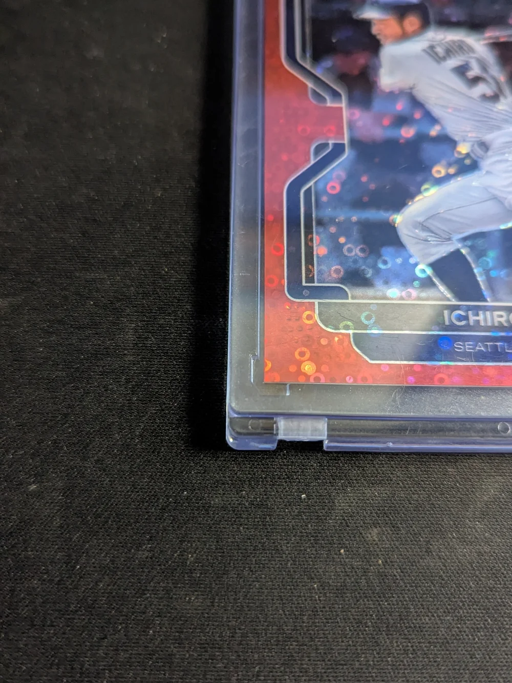 2022 Panini Prizm Red Dragon 15/49 Ichiro Suzuki #247